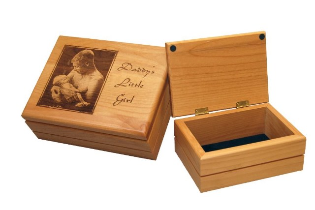 Laser engraved wood keepsake boxes with personalized photo and text lids